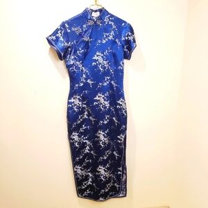 Chinese Traditional Women's Cheongsam Dress Size 34